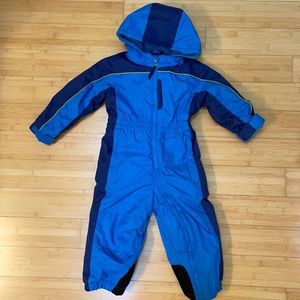 REI snow suit